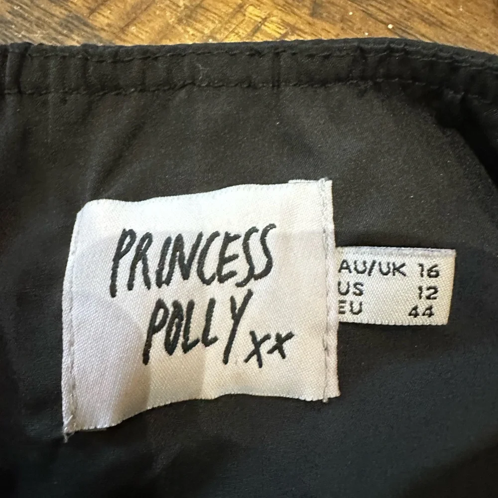 Princess Polly Black Lace‎ Crop Top Bandeau Size 12